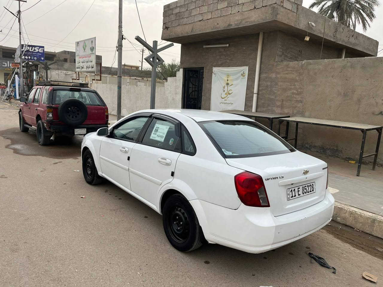 سلام  عليكم سيارة اوبترة للبيع 2012 رقم بغداد  نكليزي بسمي 
صدر جديد شادة تبريدها ثلج كير محرك خير من الله 
بيها قطعتين صبغ  سعرها 83 او بيها مجال  
رقم الهاتف ***********
