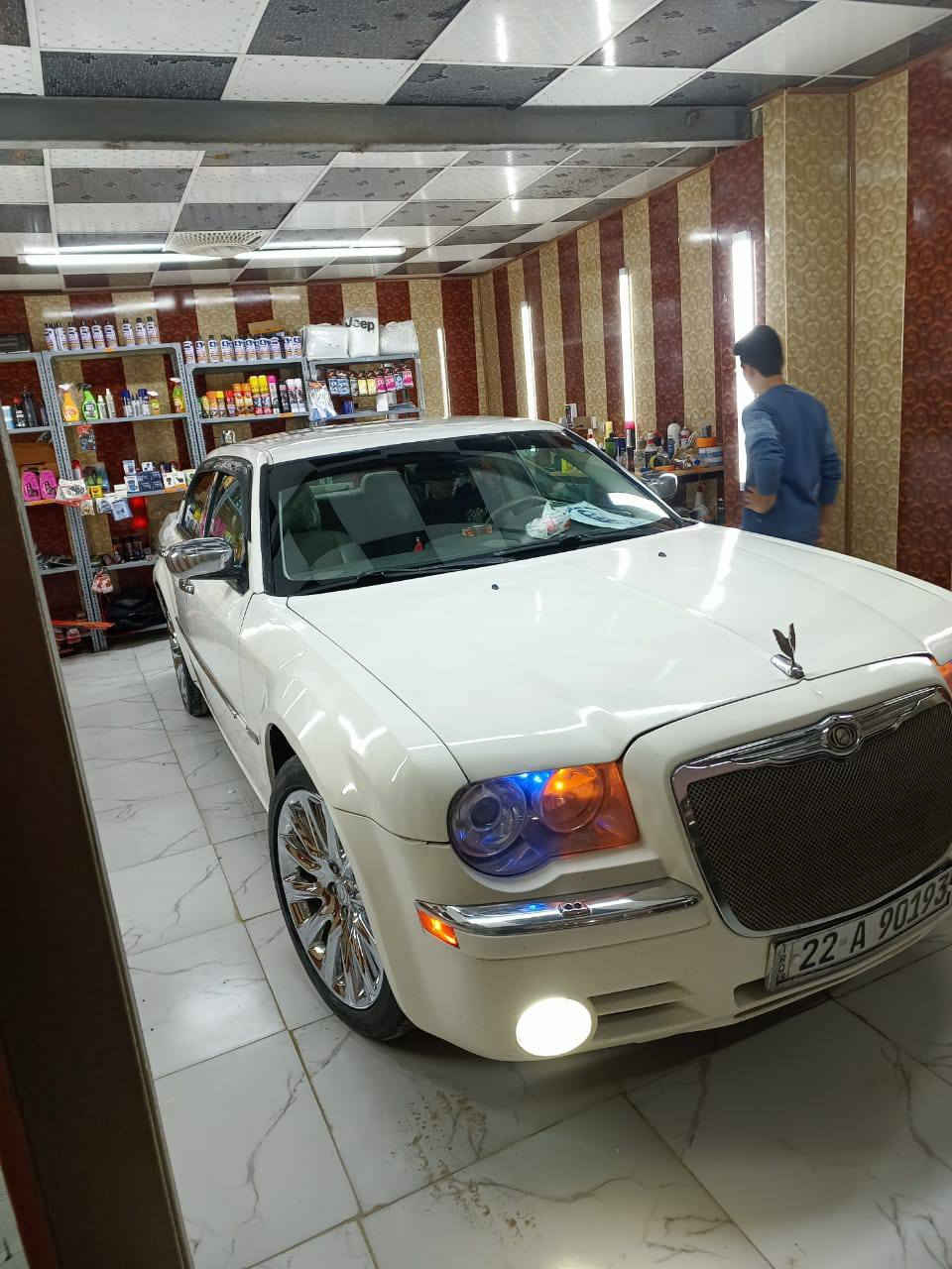 سلام عليكم
اوباما 2008اصل 3جوك  كير مكينه 3.500كارتون  تبريد تدفئة كله شغال تخم تاير حدادية وره وكدام كله جديد رقم اربيل بأسمي مداور بأي وقت شاشه تاب دواخل جدد زنون بلادي ويل كروم 20 
العنوان: ذي قار. الشطره 
***********
