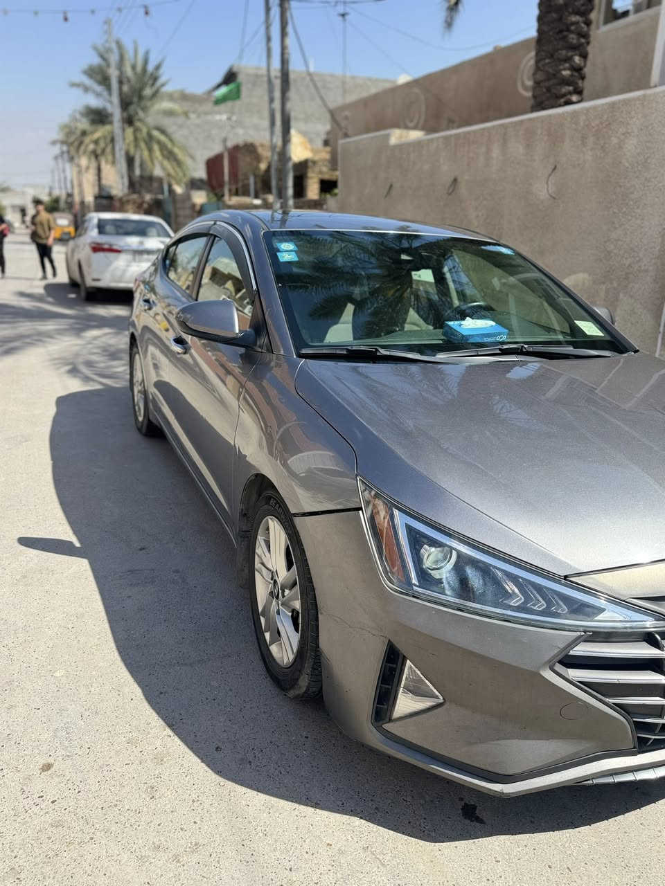 النترا 2020
فول مواصفات 1/1
فتحه 
بصمه 
رادارات جانبيه 
تدفئة كشنات
3 وضعيات قيادة 
تحكم ستيرن 
شاشة كبيرة 
ماشية 87 الف ميل 
رقم بغداد الجديد (بأسمي)
امريكي حادثها صندوق والسونار موجود بالمنشور

السعر 135$ وبي مجال بسيط 

*********** وهذه رقمي للتواصل
