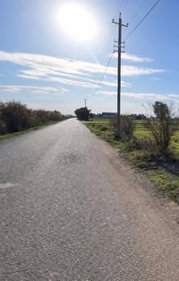 دونمين للبيع  الواجهه 75 م عالشارع العام مسيجات خدمات كامله  الموقع بغ...