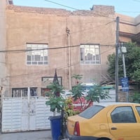 بيت بناء قديم المساحه  150  الواجهه 7  ونص النزال. 20 منطقه حي البنوك ...