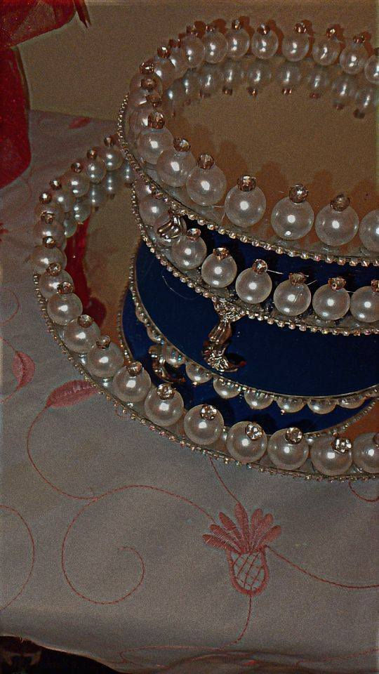 صينة عطور مناسبات وتصير الأي شي باشكال مختلفة وحلوة بس يمنة 🫶🥹✨


**إذا كنت صاحب هذا الإعلان وتريد حذفه لأي سبب، رجاءا أرسل رسالة إلى الدعم الفني**