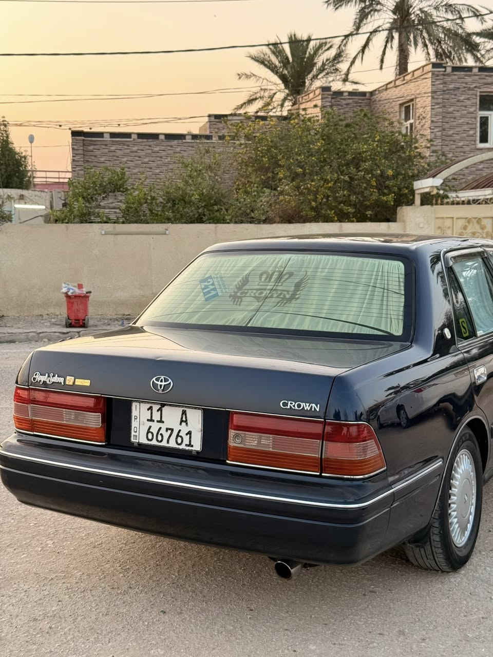 👑TOYOTA CROWN ROYAL SALON
للبيع تويوتا كراون 1998
اللون ازرك حبري
رقم بغداد الماني مداور ثاني يوم  
مكفوله كفاله عامه من كص وضربه ونقل جثه ورسميات والاصوليات 
المواصفات👇
✅2دگم
✅تحوير الغسق 
✅مكينه 3000 
✅ شاصي55
✅ويل مشيف
✅كشنات كهرباء 
✅ ستيرن كهرباء
✅تخم تاير 
✅غراض جنطه كامل 
السياره ماعايزه برغي كامله عله اخر حبايه السياره بلواقع احلا من الصوره 📷
العنوان النجف الاشرف 
السعر 💵 132  
للاستفسار
اتصال***********
واتساب ***********
