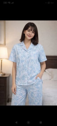 لارا • ملابس • للبيع