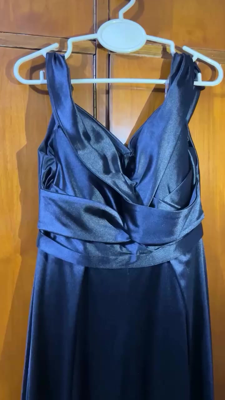 فساتين للبيع نضيفه ملبوسه اقل الساعه المكان شهداء البياع


**إذا كنت صاحب هذا الإعلان وتريد حذفه لأي سبب، رجاءا أرسل رسالة إلى الدعم الفني**