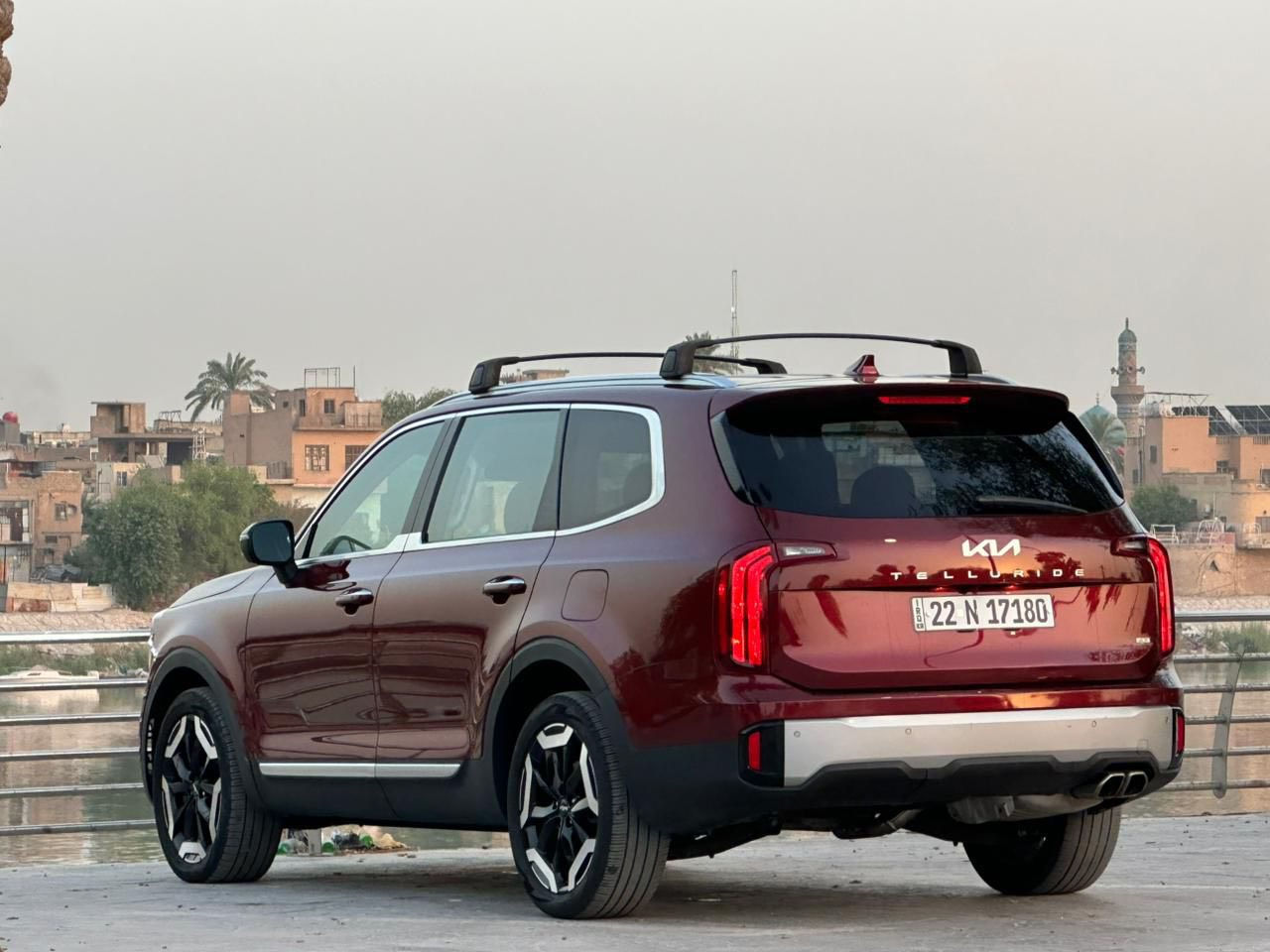 كيا
السلام عليكم 
كيا تولرايد موديل 2024 وارد امريكي 
رقم اربيل باسمي تحويل ثاني يوم
حادثها موضح بالصور بدون ايرباك
فول مواصفات 1/1 
بصمه تشغيل عن بعد
سايد بريدك بصمه
اوتو هولد او تو ستوب
بانوراما
6 سلندر كير 8 نمر
6 راكب VIP
ويل كب 20
شاشه ايباد تابلت كار بلي
ثلاث قطع تبريد
اشاير بلمري وشفط ونقطه عمياء
رادار امامي وجانبي حساسات خلفية
كشنات جلد وكهرباء وتدفئه
السعر 285 وبيها مجال
مكان السيارة الكاظمية 
للاستفسار ***********
