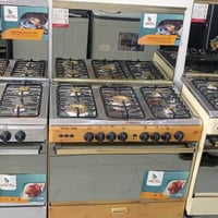 عشتار • ٦٠×٩٠ • عيون نحاسية