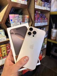 ايفون 16 برو ماكس ZA دبل سيم ذاكرة 256 بطارية 100  نضافة 100‎%‎ مشحون ...