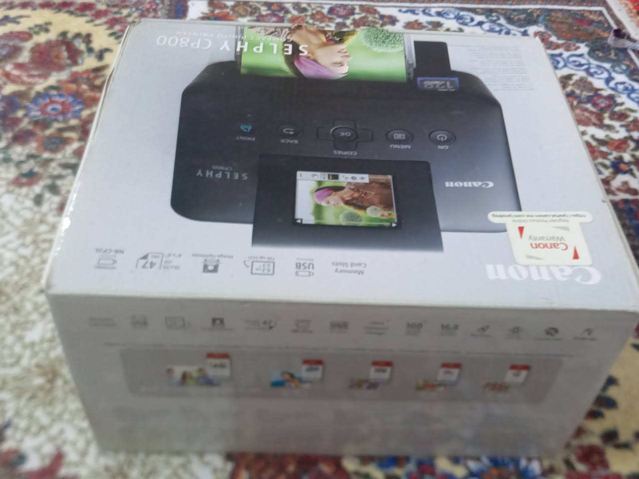سلام عليكم طابعه صور كانون اصدار 2010  المميزات: تدعم الطباعة المباشرة من بطاقات الذاكرة والكاميرات. السرعة: تطبع صوراً بجودة الاستوديو في أقل من دقيقة تقريباً./.السعر 100الف وبيها مجال

. الطابعه جديده معى الكارتون والسيدي التعريفي مالته وضافه غراضه كامله ومعها ورق طبع الصور الجهاز غير مستخدم


**إذا كنت صاحب هذا الإعلان وتريد حذفه لأي سبب، رجاءا أرسل رسالة إلى الدعم الفني**