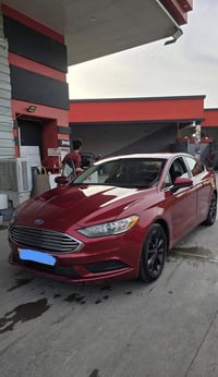 Se فورد فيوجن 2017 ماشية 130 الف كيلو محرک 1500 توربو  فتحة سقف -  شاش...