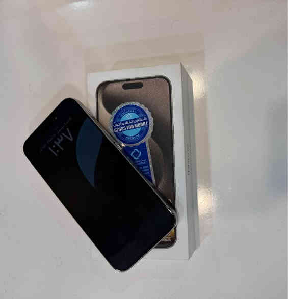 السلام عليكم 
ايفون 15 برو ماكس 
ذاكره 256 تك شريه
شرق اوسط
نضافه 100/100
بطاريه 85
السعر 1100وبيه مجال 
***********
مكاني العماره عمارة
