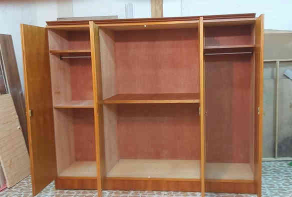 للبيع كنتور صاج عراقي الأبواب صاج داخل وخارج تفصال درجة اولى مستعمل قليل السعر 225
*********** كركوك
