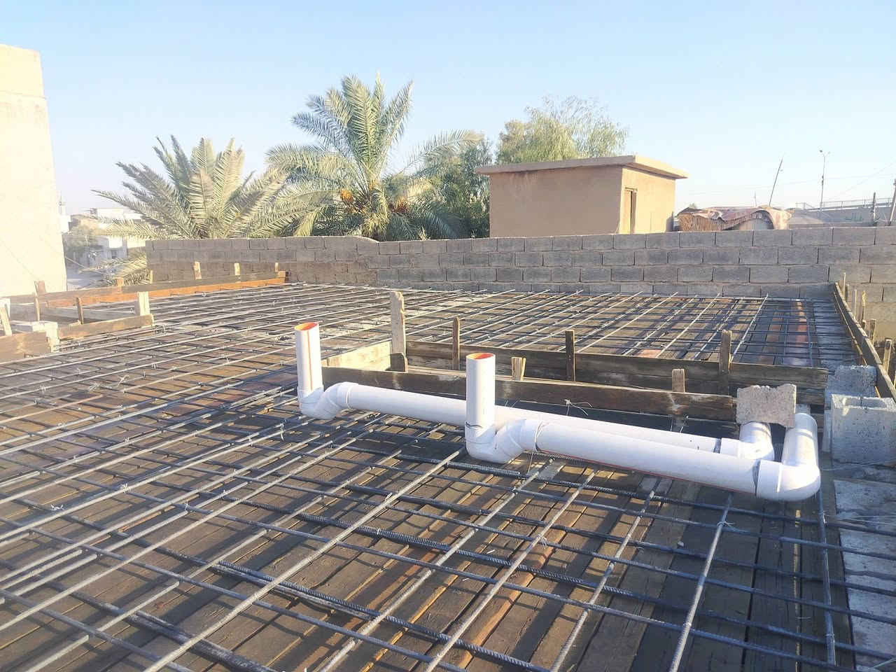 بفضل الله تعالى
عملنا داخل كركوك وبسعار مناسبة
شعندك بخدمتك 
أساس _ رباط _ سقف _ واجهة ديكورات 
أتفضل خاص 
او اتصل *********** متوفر واتساب.!
