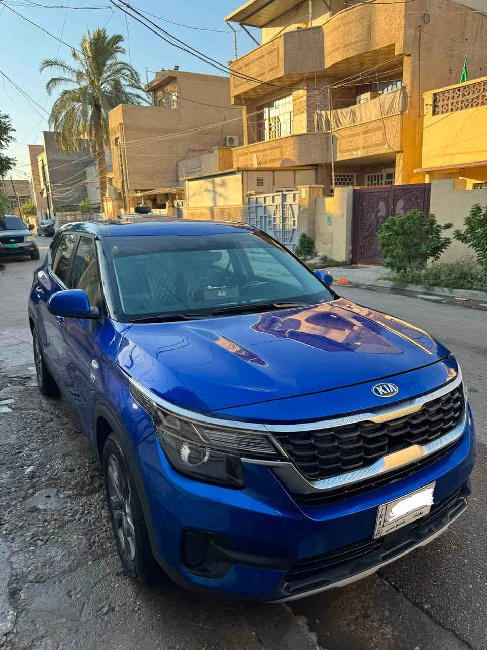 كيا سيلتوس 2021 وارد امريكي للبيع
✔️ رقم بغداد الماني  
✔️ مكينة 2000 (المرغوب) 
✔️ دفع رباعي
✔️ داخل مخمل أسود 
✔️ شاشة كبيرة أندرويد 
✔️ توقف ذاتي 
✔️ ماشية 91 ألف ميل 
✔️شاشة اعطال بالدشبول
✔️ كاميرا + شاشة كبيرة
✔️ ويل كب 17 بلادي
✔️ مود درايف ٣ وضعيات قيادة
✔️ ايكو اقتصادي
✔️ منافذ يو اس بي + AUX 
✔️ سبير وجك مانازلات
✔️ تخم تاير جديد
✔️ حدادية صدر جديدة
✔️ بيها منظومة غاز
✔️ بيها صبغ 4 قطع جاملغ وبنيد وجاملغ خلفي وبيها بارد قبق الصندوق 

📍 مكان السيارة: بغداد - كمب سارة 
💰 السعر: 135 وبيها مجال فقط 
📞 للاستفسار: *********** اتصال أو واتساب
