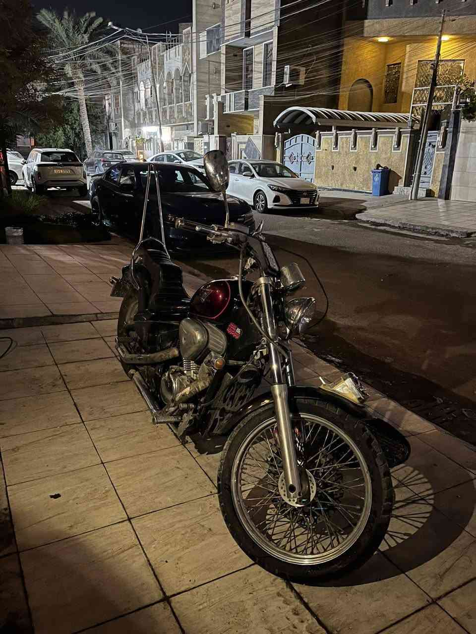 هوندا ستيد 400 مرقم
‎مكينه ما مفتوحه
‎الدراجه عله وضع البلادي برغي ما ملعوب بيها 
‎بيها بس صالنصه رياضي و مشدود عل صالنصه كاتم
‎الدراجه بس يراد تنضيف كابرتير 
‎دراجه مرقمه و سنويتها اب اسمي اداور ثاني يوم الرقم الانكليزي الجديد 
‎هزه جديده 
‎دراجه يجي وياها ستيرن عالي و ماشه طويله للحاب يغير من شكلها
‎سعر 22 وبيها مجال   استفسار ***********
