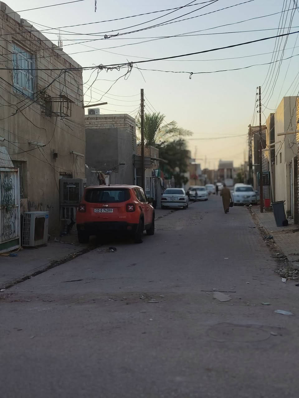 عرصه ١٠٠ متر حي ميسان شارع ١٢ متر قريب ع شارع
الكيات العرصه حرف T أمامها شارع كما موضح بالصور

السعر ٨٨ مع المجال

للاستفسار الاتصال ع رقم ***********
