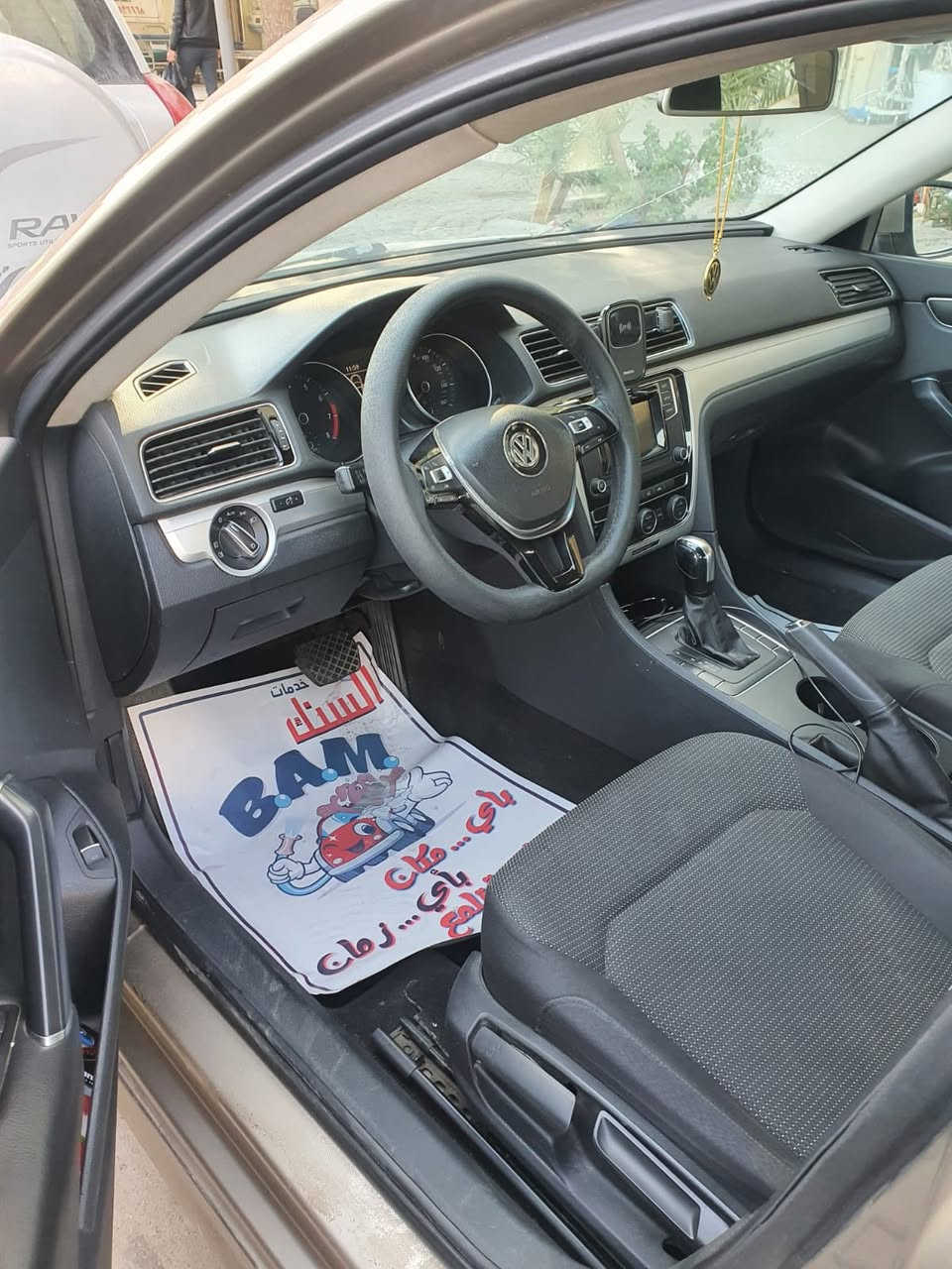 باسات 2016 محرك 1800 توربو ماشية 135 الف كيلو
حادث سطحي بنيد وجاملغ رقم بغداد 
السعر 125 $
***********
