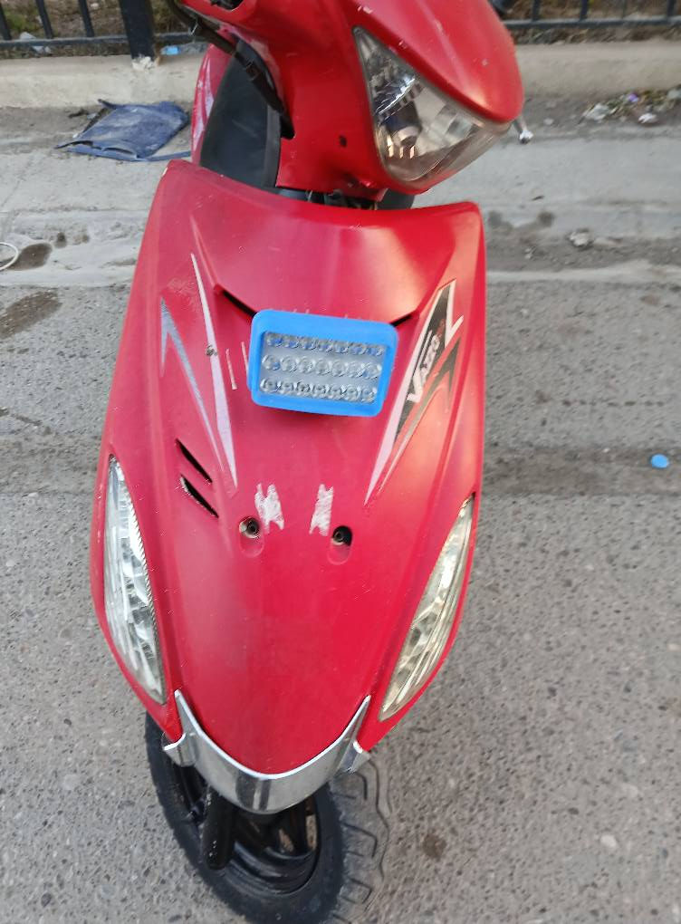 سلام عليكم بيع مستعجل دراجه اترس شغاله لايت عالي ناصي  كفرات بلادي محرك لاتبخير ولا تنقيص اباي وكت هندر واحد تشتغل كابريته جديده  ابريك الامامي بلمكان البريك الخلفي ضعيف  تايرات جوبلس  اثنينهن  و باتري  تعبان مستعجل عندي ضرف واسف على الاطاله مكان حي العصري  يم التربيه سعر 160 ومجال قليل ***********  المو شراي لا يتصل رجأ
