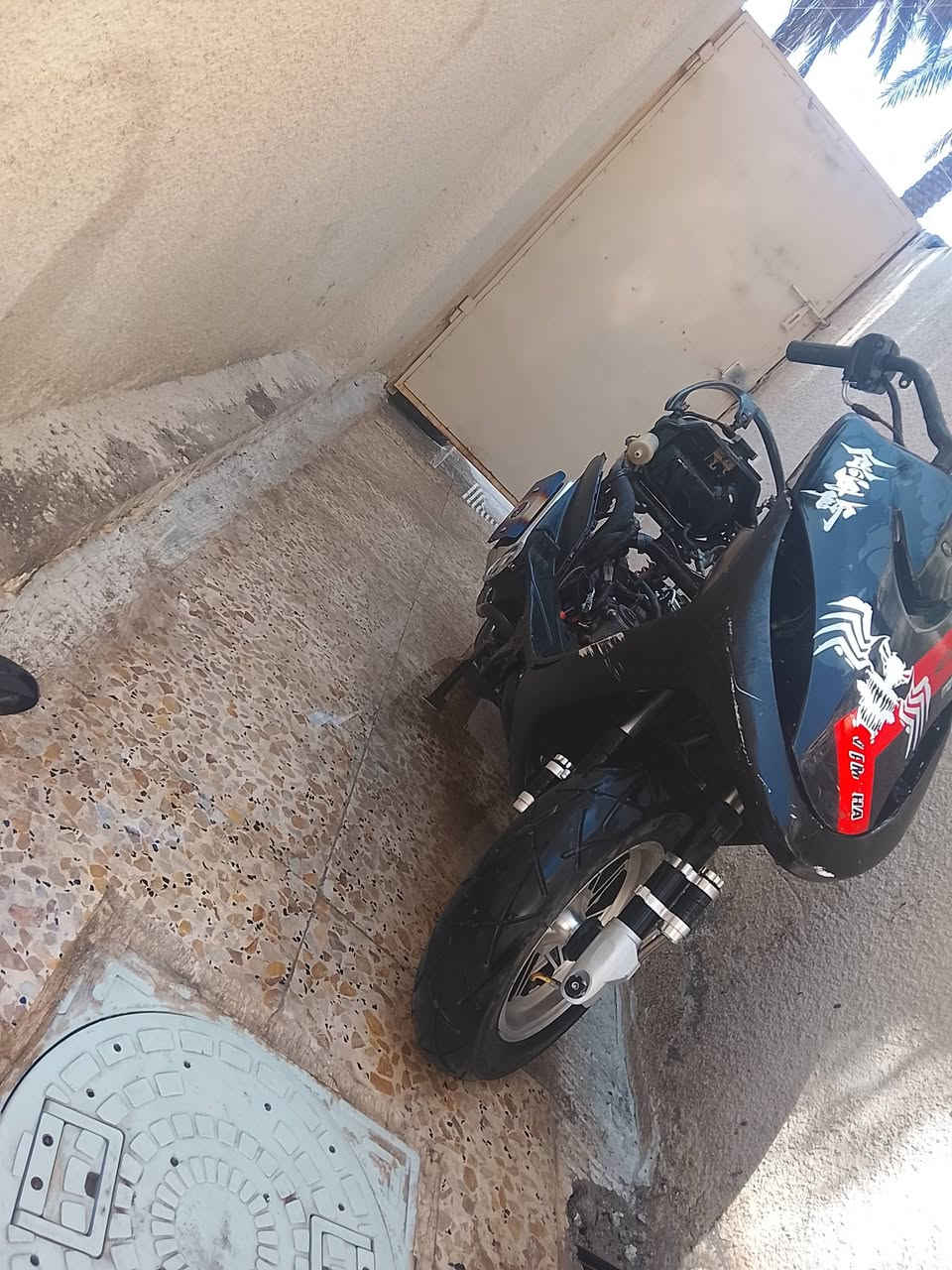للبيع 350 قفل 
***********
