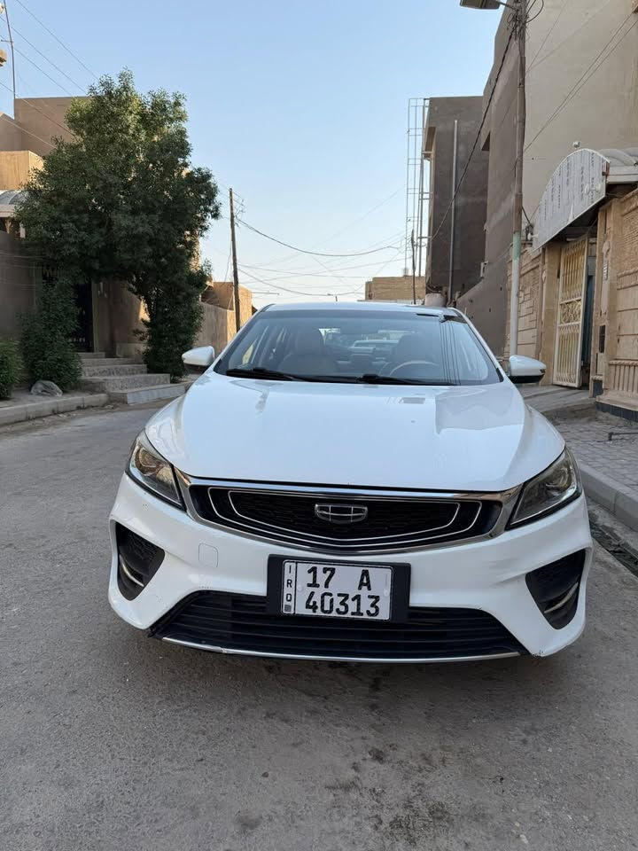 جيلي صيني  خليجي مديل 2022  بيهة فتح براغي الباب والجاملغ وطخات بصيطة بارد السعر 95 وبيهة مجال مكاني السماوة مداور ثاني يوم  بسمي ***********
