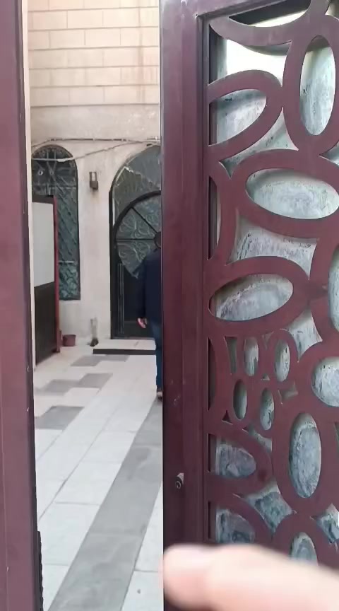 دار 200 متر للايجار في حي النصر ٤ غرف نوم 
***********
