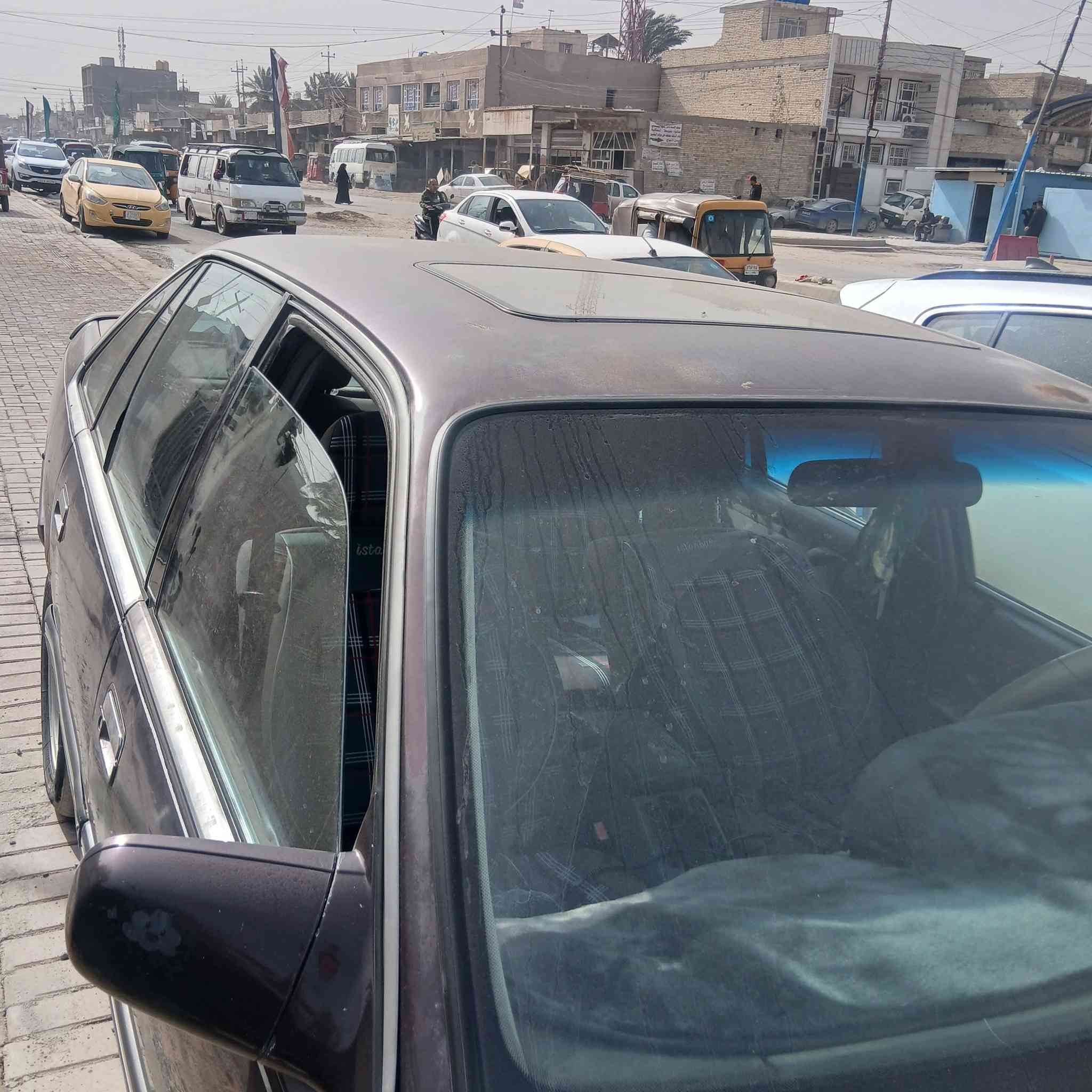 اوبل سيناتور  مديل 91 رقم انكليزي بسمي  كير ومكينه بطه 3000 توني شادهن   صدر أمامي خلفي  جديد تخم تاير جديد كهربائيات كلها شغاله وكشرتهة بلاديه مماصبوغه سعر (38وبيها مجال اي ستفسار هاذا رقمي ***********
