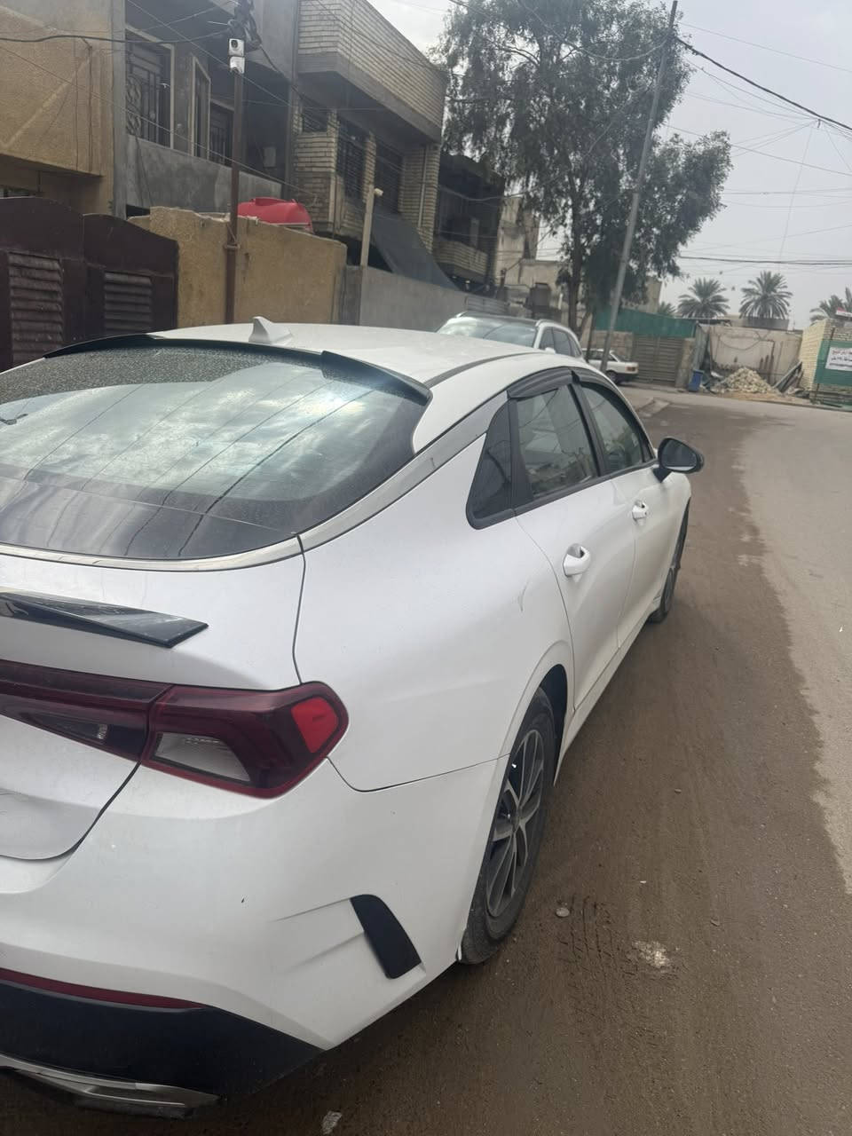 ‏سلام عليكم سيارة نوع KFC موديل 2022 سيارة مصبوغ عام معوقين مقفولة قير محرك شاص حادية  نظيفة 90%￼ عنوان بغداد ￼ رقم السيارة بغداد  /***********/ السعر 130 بيها مجال ￼￼￼
