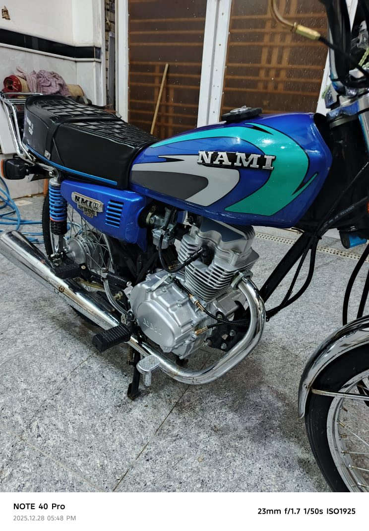 سلام عليكم دراجه أيراني صار سبوع من طلعت من الوكيل البيع أوراق كامله مديل 2024السعر 1200وبيههً مجال الشراي رقمي ***********
