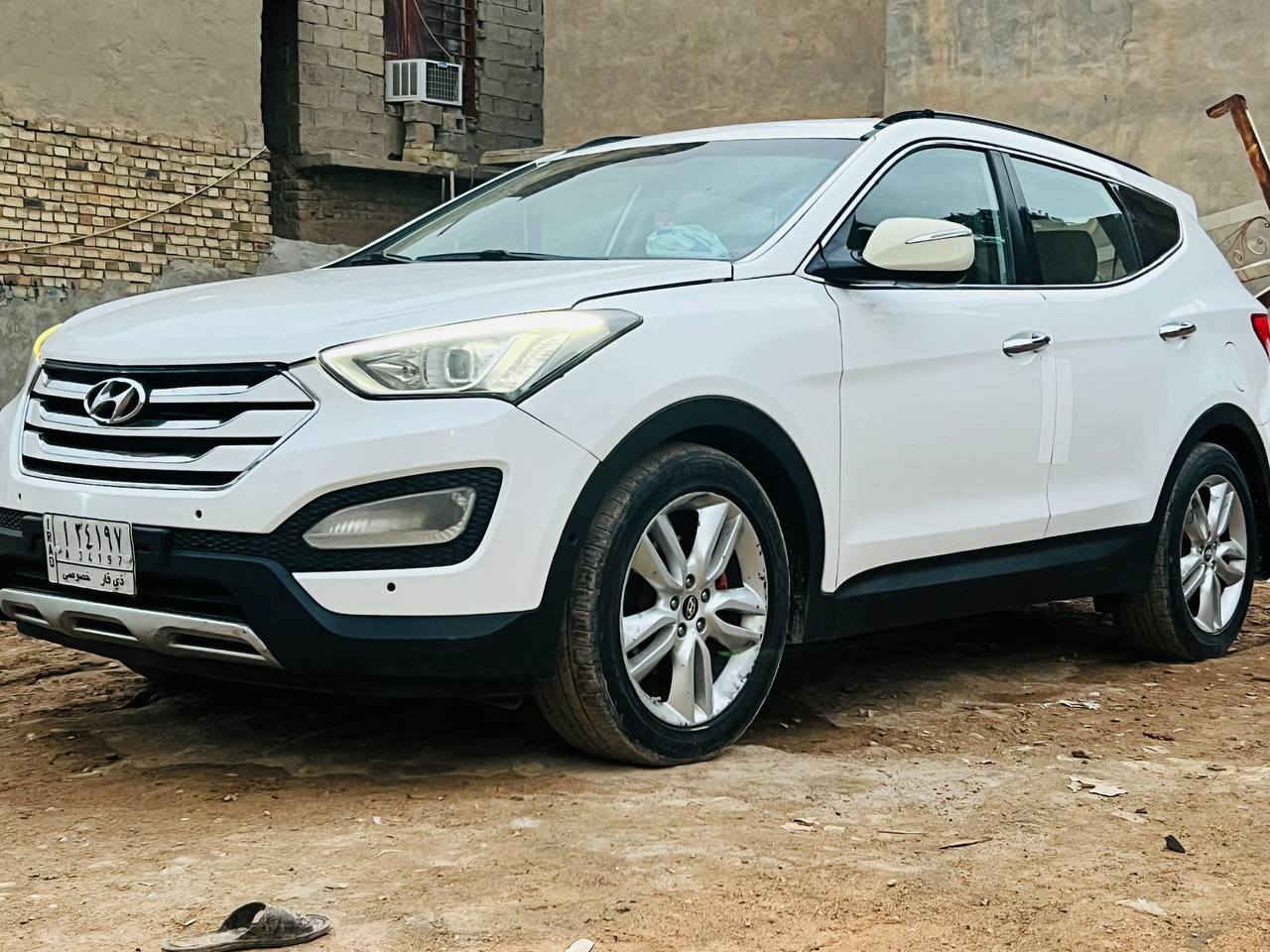 السلام عليكم
سنتافي 2013وارد امريكي

حادثها جاملغ وبنيد

محرك2400gdi

تحكمات ستيرن
بصمه تشغيل بصمه ابواب

شاشه كامره

كشنات جلد كشنات كهرباء+تدفئة 

سنويه مجددا
السعر 130وبيها مجال

رقمها ذي قار

مكان السياره بغداد

رقم الهاتف ***********
