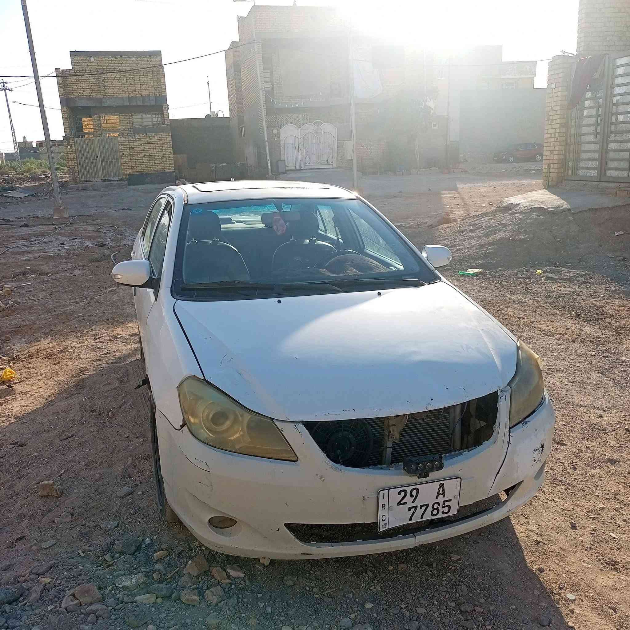 مكلف بنشر سياره للبيع بيوادي محوره كير ومحرك صدرها نضافة 85٪ كشرها مبين سعر 30وبيها مجال  اتصل ***********
