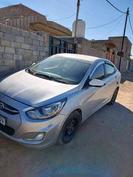 السلام عليكم اكسنت موديل 2016 رقم جديد بسمي سياره مكينه 1400مكينه وكير وتخم تأير حداديه كهربائيات تبريد كله مكفوله سياره مصبوغه حزام اثر جراد على أيدي سياره بيه ايضن حادث قطعتين باب وجاملغ جهت السائق تبدين بدون دواخل ولا لخود ولا شاصي واضح بل صوره ماني بابل سعر 75 وبيه مجال ***********
