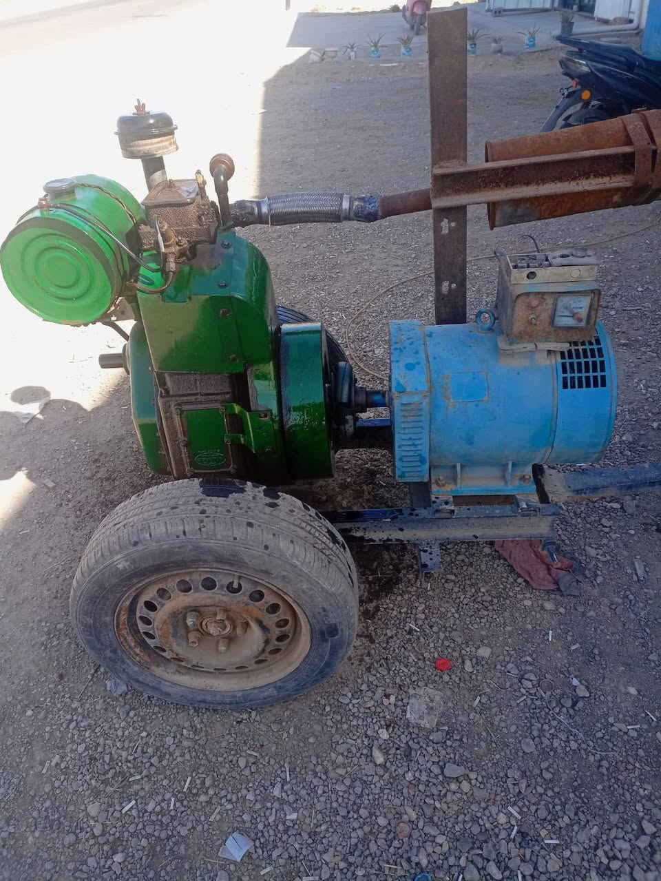 السلام عليكم
مكلف بالنشر مولدات عدد ثنين للبيع كاملات ونضيفات على فحص السعر ٣ مليون ونص وبيه مجال  الاستفسار اكثر / *********** // ***********
