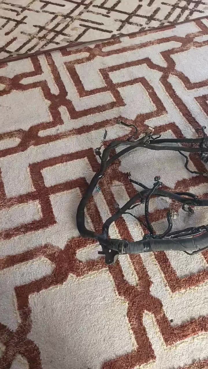 غراض الفينيه تفصيخ جديده انكلبت ابيع بسعار مناسبه ***********
