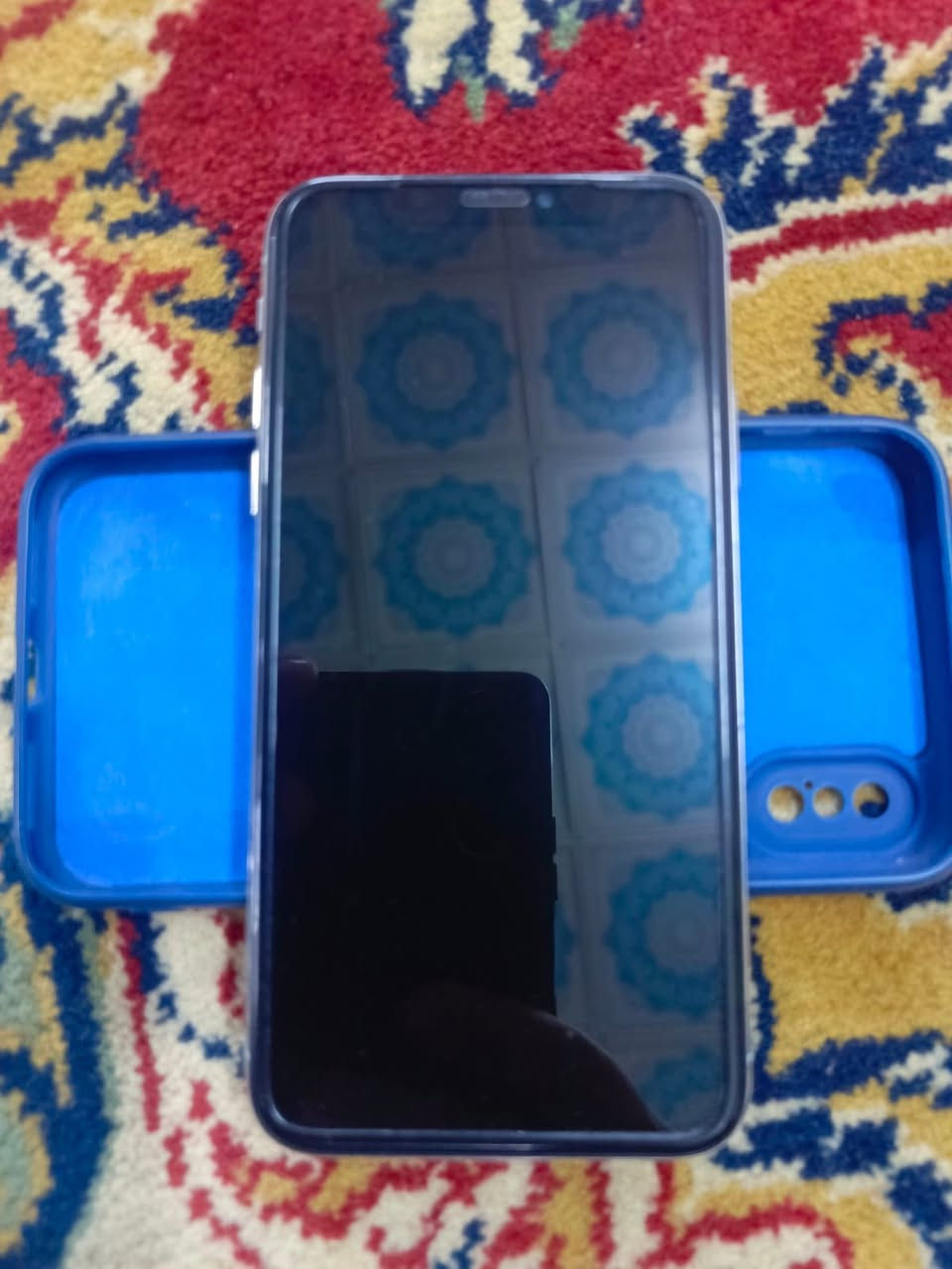 سلام عليكم اكس عادي لبيع مبدل بطاريه 100ذاكرته 64 
جهاز ظهر مالته مفطر ولباقي مكفول كله شغال مكاني نجف سعر خاص 
واتساب ***********
