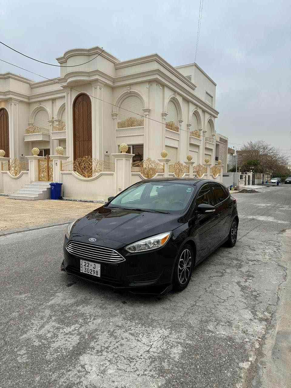 فورد فوكس ٢٠١٧ مصفات se  كير مه كينه هه موو شتي به شه رت سه نه وي ره قم هه موي نويه به ناوخومه بي بوياغ بي ارباك هيجي نيه ١٠٠ رويشيه *********** أربيل, العراق
