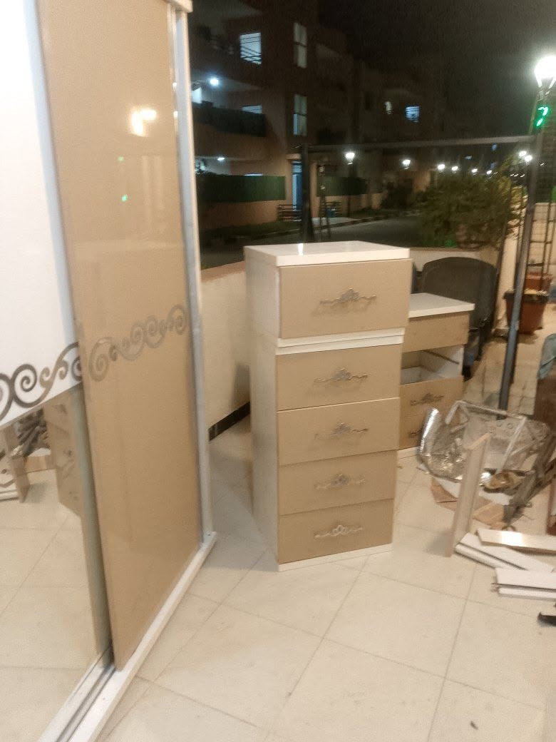 غرفه نفر تركي باب اول نضيفه
سعر 200 الف قفل


**إذا كنت صاحب هذا الإعلان وتريد حذفه لأي سبب، رجاءا أرسل رسالة إلى الدعم الفني**