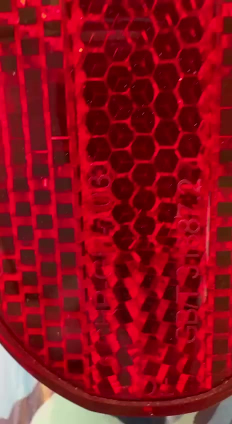 سلام عليكم عندي بايسكل موزة موديل 27 المكان السماوة حي الصدر مقابيل بانزين الخانة  مال حي العسكري الرقم والاستفسار ***********   البايسكل السعر 150 وبي مجال
