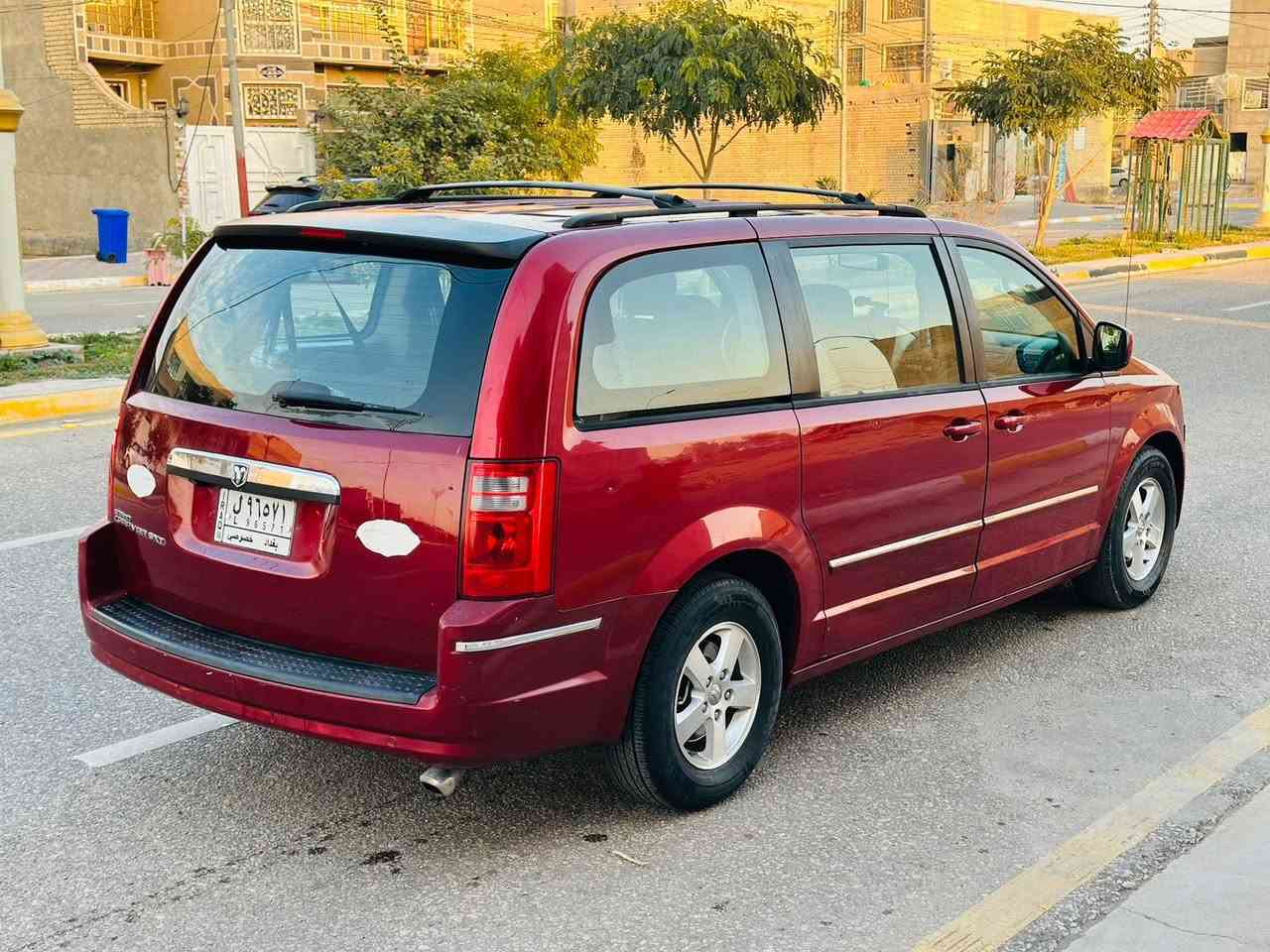 دوج كرفان موديل2008السعر 88للستفسار ***********سياره فول مواصفات بيبان كهربائي جام كهرباء جنطه كهرباء فرس بل قماره 3قطع تبريد 7راكب مكينه 6سلندر تتفئه بل كشنات الاماميه ول خلفيه سياره مكفوله من الضربه بيه رشات صبغ اثر جراد كفاله من الضربه ول تبديل
