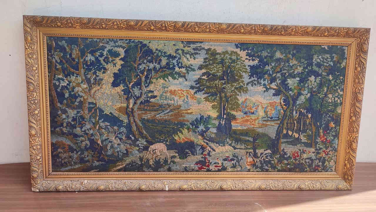 للبيع انتيكات وتحفات      عنواني ابو غريب قرب جسر قريه الذهب منطقه المنسيه    *********** 
***********       👉  عال  واتساب
