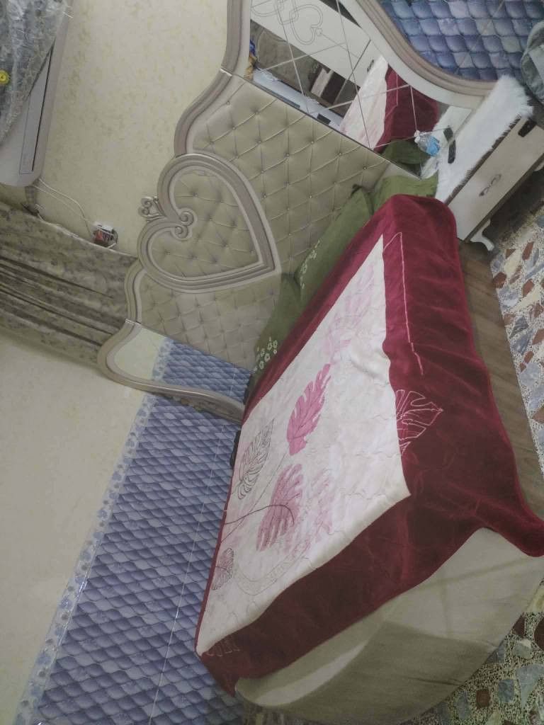 يالله بيع مستعجل غرفه تركيه كلش نضيفه سعرها 450 مكانها نجف بل حولي النجف, العراق


**إذا كنت صاحب هذا الإعلان وتريد حذفه لأي سبب، رجاءا أرسل رسالة إلى الدعم الفني**