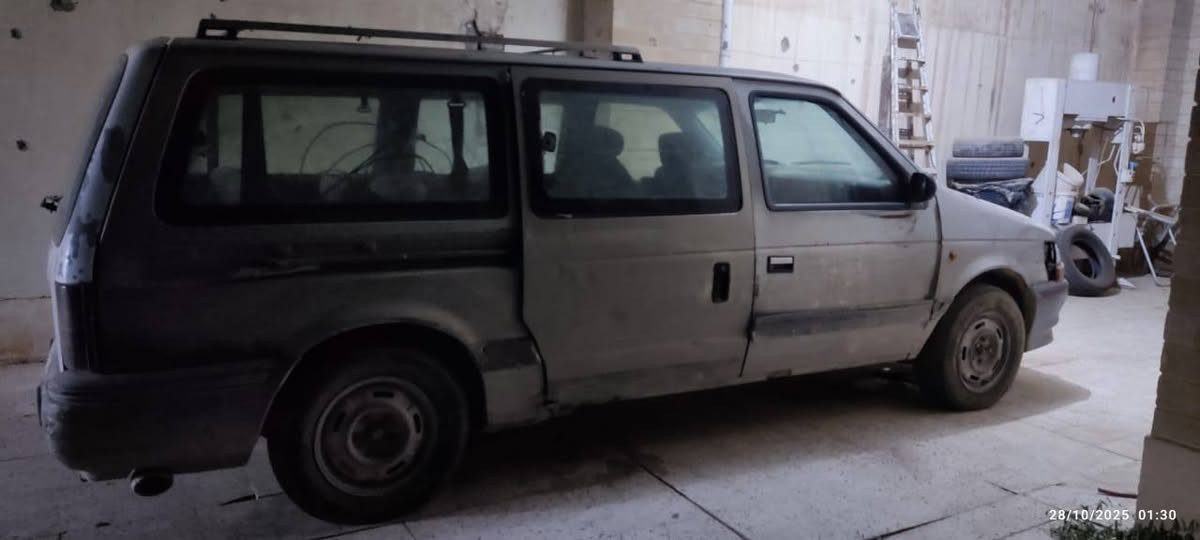 كلايزر موديل 91
شاصي طويل محرك قبل 3 اشهر شديتة وكير شرط 
رقم نينوى اخضر سنوية خضرة مخصص رقم 
كوبون بيهة 
شرط التحويل
عليهة غرامة 200 عالمشتري 
سعرها 13 قفل 
لتواصل ***********
