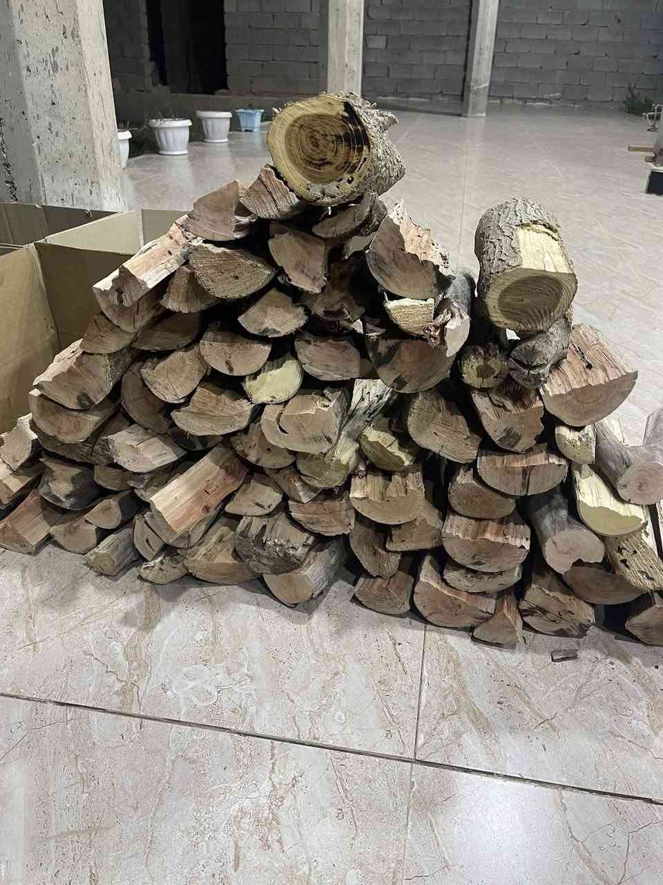 متوفر لدينا    خشب 🪵 فواكه
حطب للشواء 🔥 🔥 

كارتون كبير

طول ٦٠ سم

عرض ٤٥ سم

ارتفاع ٣٥ سم

السعر ١٨ الف

——————————-

كارتون صغير 

طول ٦٠ سم

عرض ٣٠ سم

ارتفاع ٢٠ سم

السعر ٩٠٠٠ الف 

يتوفر خدمه توصيل جميع أنحاء العراق 

للحجز مراسله الصفحه او الهاتف ‭٠٧٨٠ ٠٣٦ ٥٥٩٥‬
