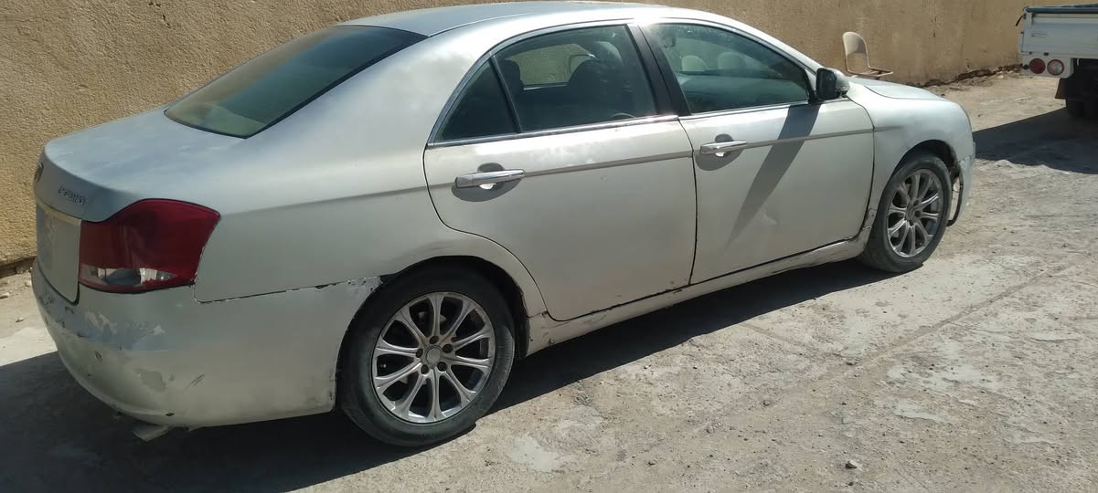 امكراند موديل ١٢ رقم بغداد كير ومحرك خير من الله حداديه نص عمر مكفوله من ضربه والكشر عوزه ترتيبات يعني شوف العين السعر ٤٣ مكاني واسط الكوت والشراي يجي خاص


**إذا كنت صاحب هذا الإعلان وتريد حذفه لأي سبب، رجاءا أرسل رسالة إلى الدعم الفني**