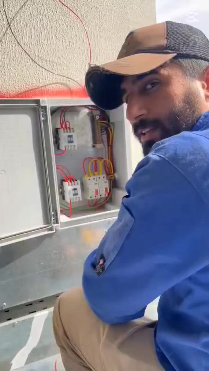 كادر أعمال في البصرة كافة انواع الكهرباء
نشر شبكه انابيب
تكعيد
بوكس

وتسليك

وتشيطب

انارة خارجي في منظومة فوتوسيل

منظومة ستلايت

منظومة كامرات 

منظومة ATS

كلاسك كنترول منظومة ستار دالتا
رقم ***********
