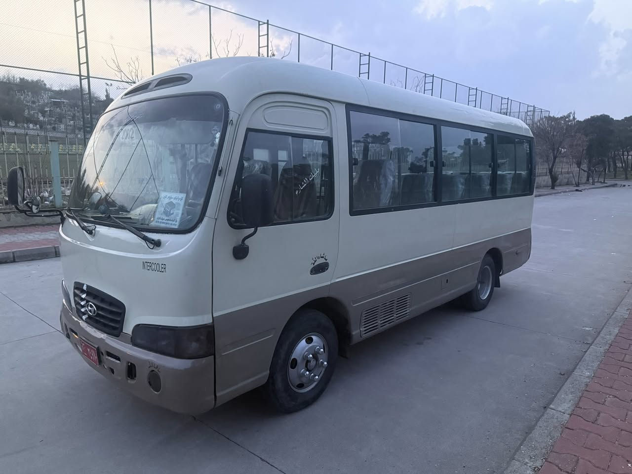 هۆندا ٢٠٠٢ مە کینە ١٠٤ سۆپە ر ئاڕم پلاستیک هە ولێرگێڕومە کینە وئە کسل بە شە رت سە یارە کە زۆر مە زبوتە تە قە و ڕە قە ی نیە کوشن و گاعی مە زبوتە  سعر (٩٥)$ معامە لە ***********  لە سلێمانیم
