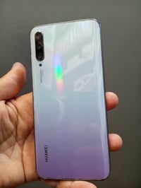 هواوي y9s • ١٢٨ • شاشة اصلية