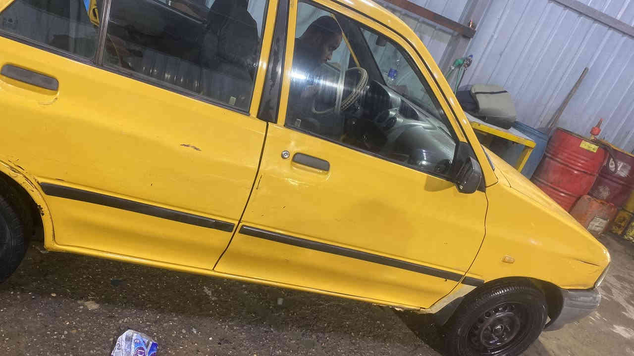 سايبا 2013 سياره كلش نضيفه من الشواصي والغود كله كفاله كير ومكينه السياره خير من الله كلش نضيفه سياره بيه قاعده مال فيت بم لبارحه شادهه صدر خلفي وامامي جديد نقصه سياره زوج تايرات خلفي السياره مصفره هيئه 
السعر 33 بي مجال بسيط جداً 
للتواصل ***********
مكان سياره بغداد البلديات
