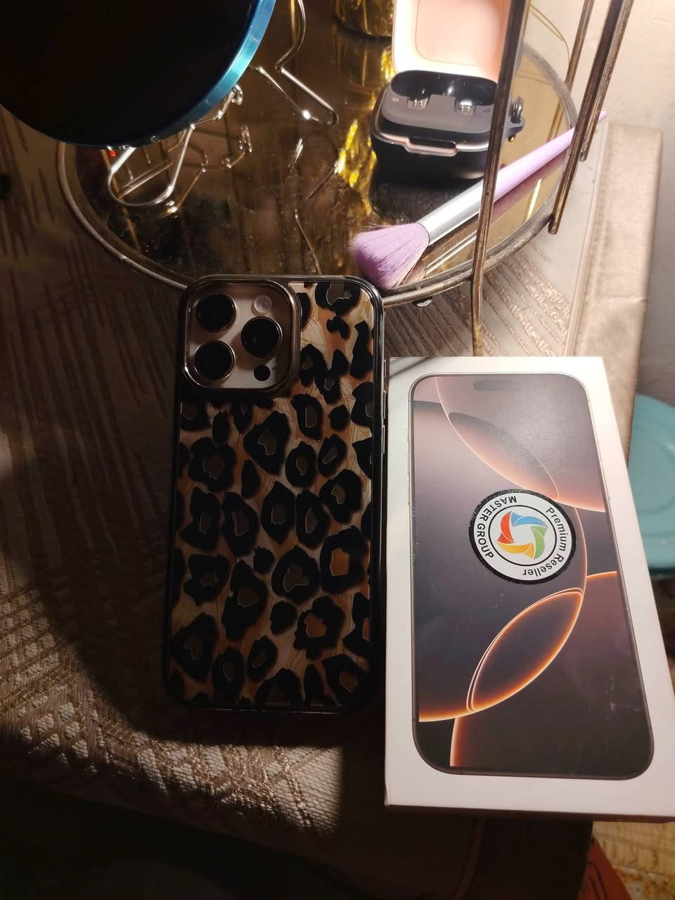 ايفون16برو ماكس ضمان ماستر شرق اوسط الاصلي ضمان ب٢٠٢٦يلة يخلص نضافة١٠٠٠٠٠٠٠جديد جديد جديد
بغداد شعب توصيل ماكو ,***********
سعر لمطلوب1325 اقلللل سعر بلفيس محتاج وبشدة
خالي من اي مشاكل جديدد
ذاكرة256
بطارية100 في حالة لوكالة 
نضافة شاصي+ضهر+شاشة١٠٠/١٠٠
