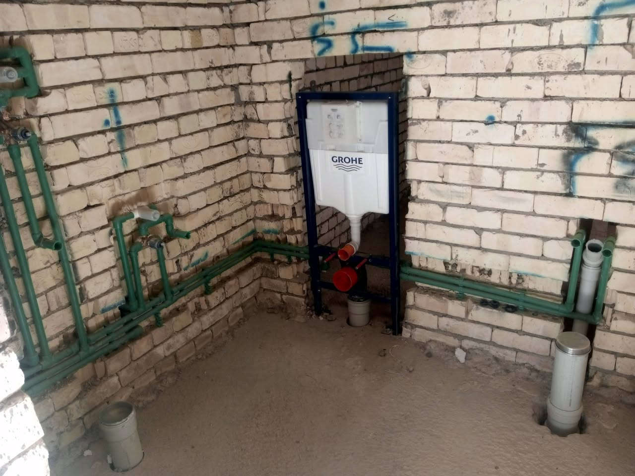 متوفر كادر مختص بجميع امور السباكه والتأسيسات الصحيه الحديثه والكلاسيكيه في محافظة كربلاء ماعليك بس تترك العمل علينا وتشوف النتائج اله ترضيك تعامل حلو ومرن مع الزبون والاسعار مناسبه جدا نتيجة الوضع المادي المتراجع للناس اتصل واترك الباقي علينه ***********
