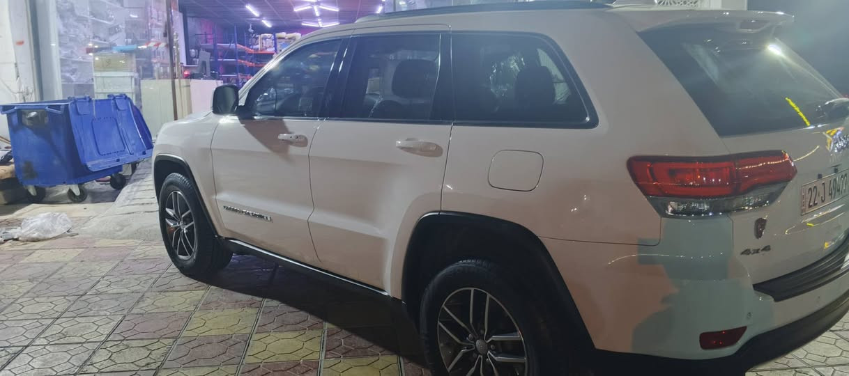 ماشاء الله
2018 كلين
مواصفات فول عده فتحه
 ماشي فقط 88الف ميل يعني 142الف كم
ربع دينار ما عليها مصرف
هزه جديد رقم جديد سنويه جديد 
دهن جديد
رقم اربيل 
مكان سياره أربيل 
سعر 249 بي مجال
***********
